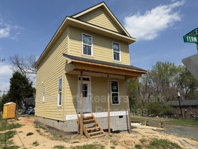 Foto del edificio - 1203 Fern St