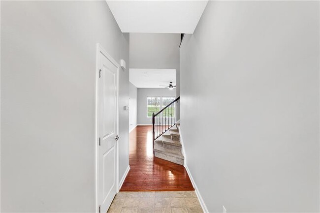 Building Photo - 304 Rosecliff Rd