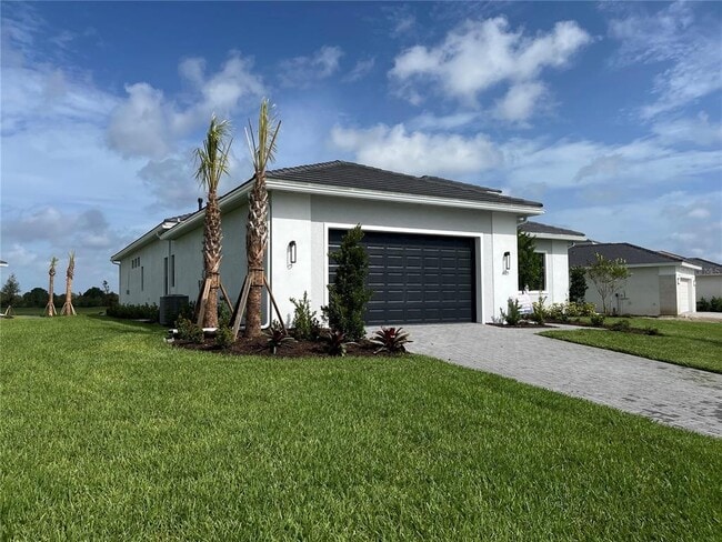 Building Photo - 4525 Mondrian Ct