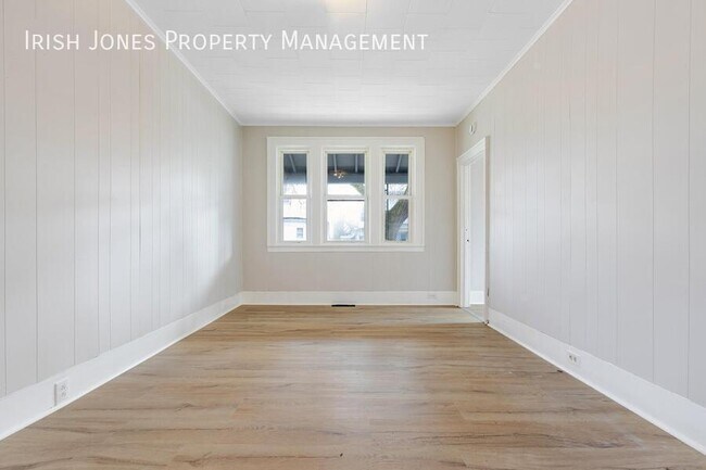 Building Photo - 62 Germain St