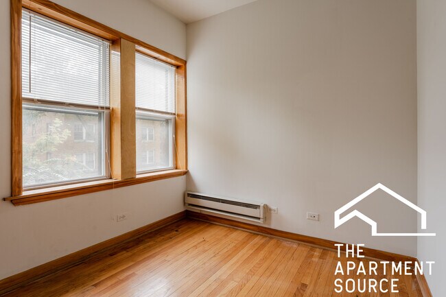 Building Photo - 2620 W Gunnison St