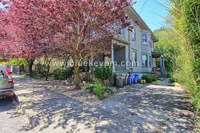 Foto del edificio - 3419 SW Naito Pkwy