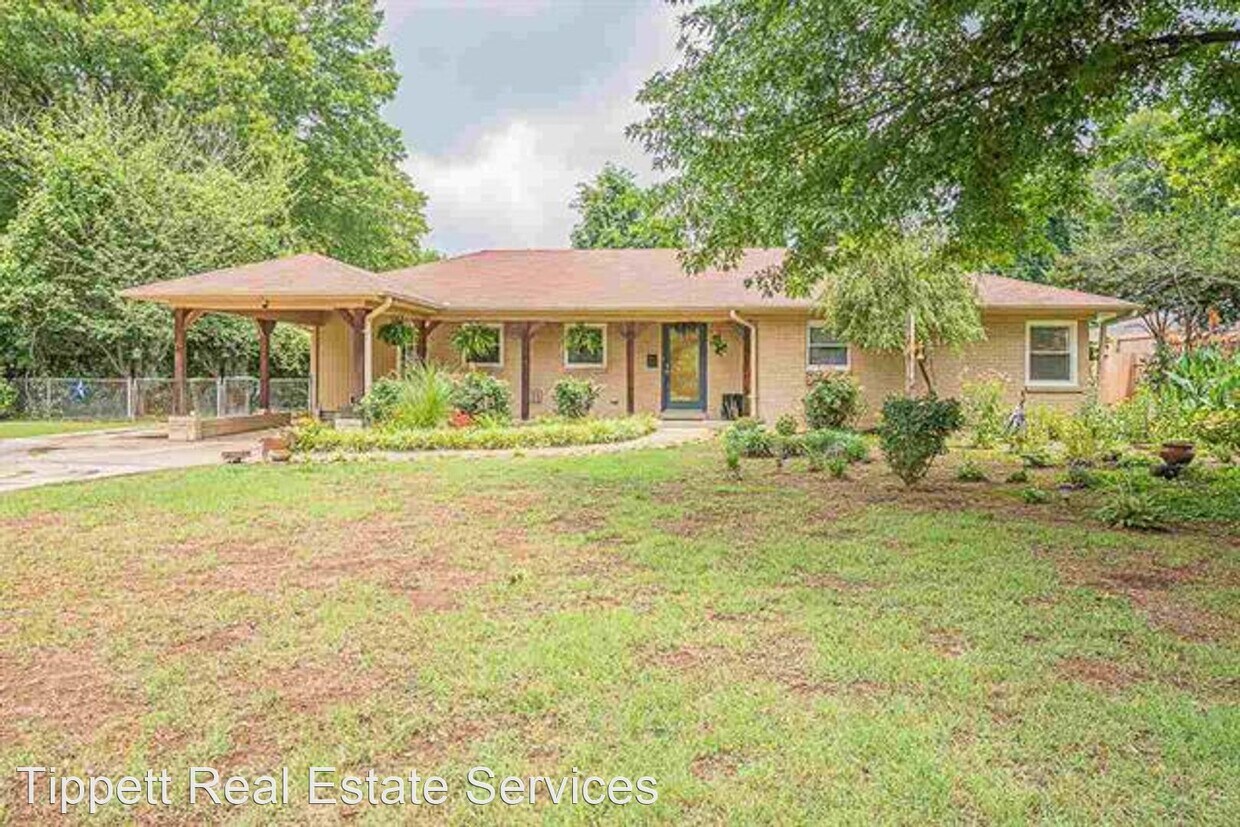 Primary Photo - 3 br, 2 bath House - 4090 Hilldale Ave