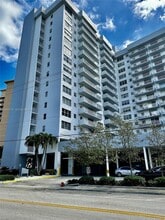 Building Photo - 137 Golden Isles Dr
