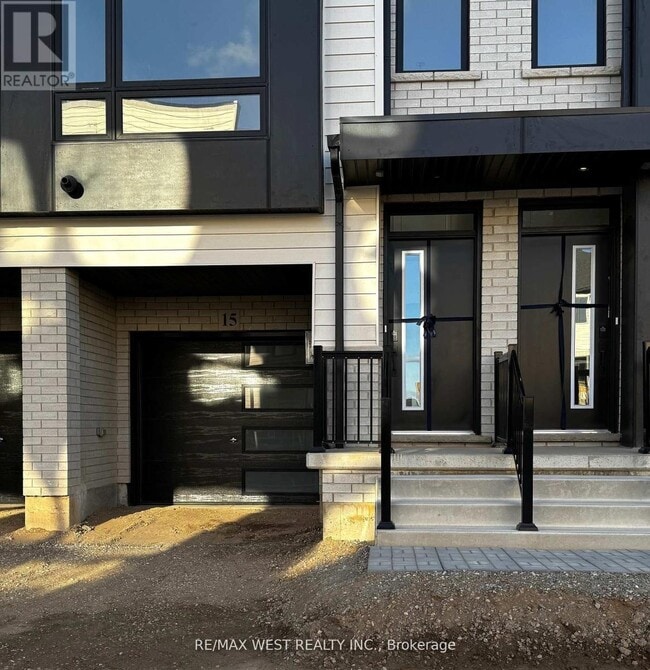 Photo du bâtiment - 55 Tom Brown Dr