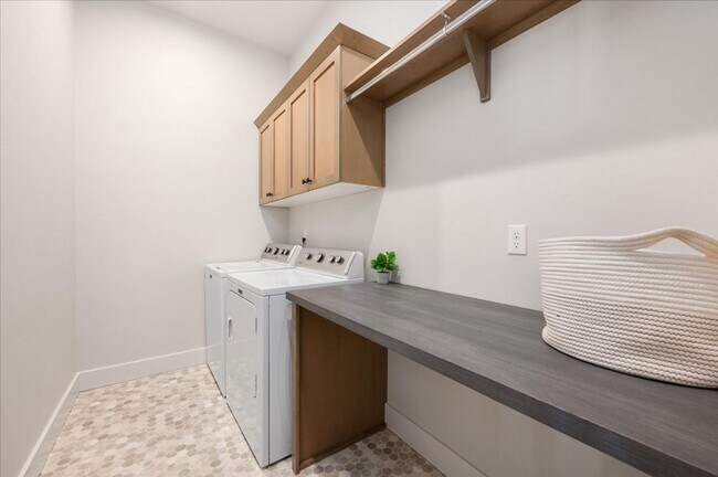 Foto del edificio - 3 Bedroom. 2.5 Bathroom House in Nampa