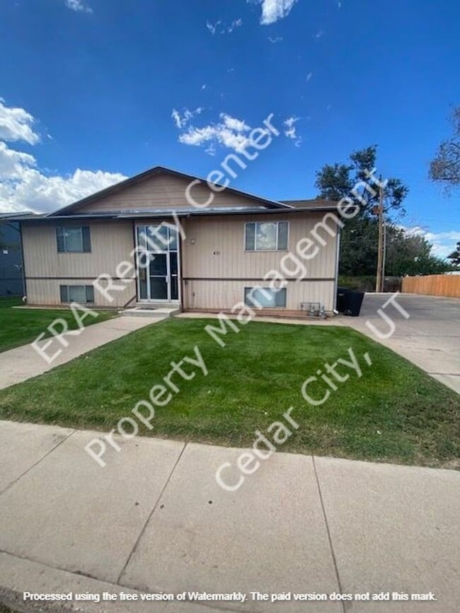 Building Photo - 421 N 800 W