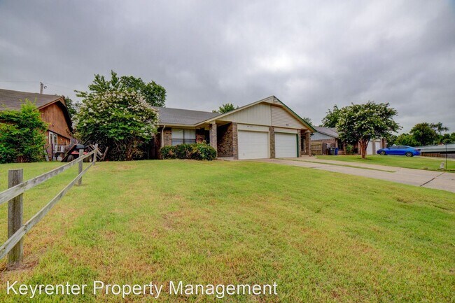 Foto del edificio - 2 br, 1 bath House - 4339 S 30th W Ave