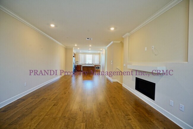 Building Photo - "Spacious 4-Bed Condo at 2 Orta Way, Novat...