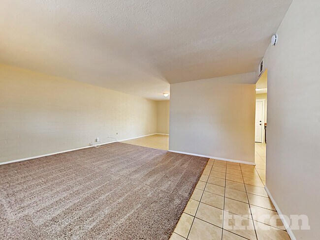 Foto del edificio - 5024 W Krall St