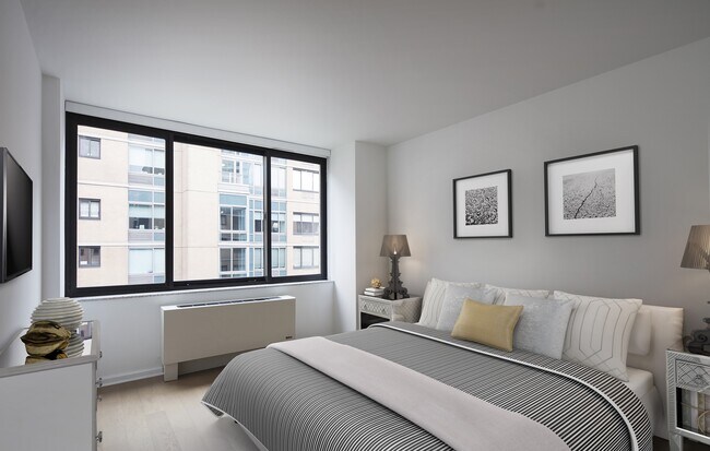 Building Photo - 535 W 23rd St