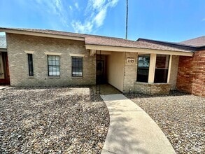 Building Photo - 1105 Cardinal Ave