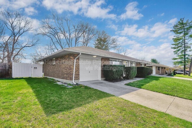 Foto del edificio - 1386 Rosehill Rd