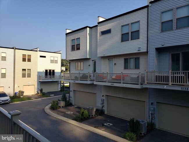 Foto del edificio - 5117 Macon Rd