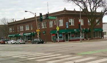 Building Photo - 440 S Ridgeland Ave