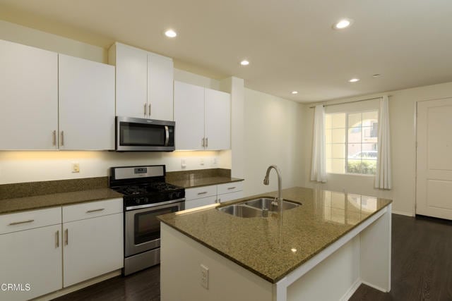 Foto del edificio - 327 American River Ct