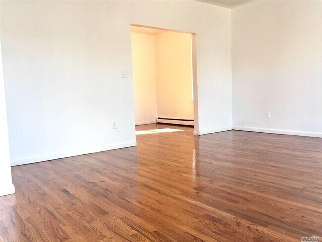 Foto del edificio - 35-3 100th St