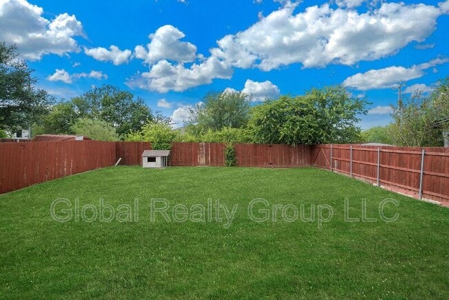 Building Photo - 5107 Meridian Farm