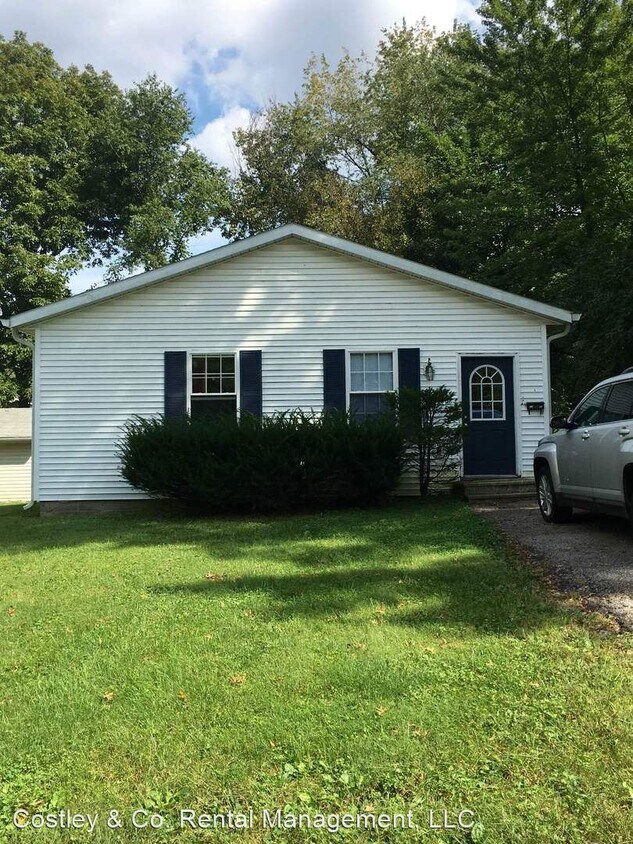 3 br, 1.5 bath House 1103 S. Dunn House Rental in Bloomington, IN