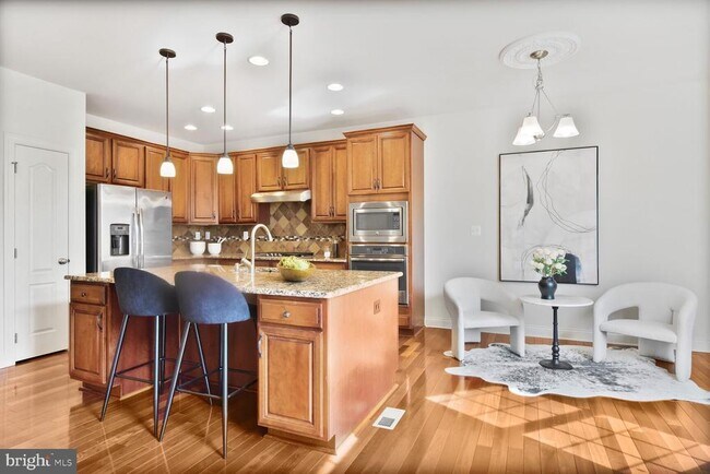 Foto del edificio - 23234 Evergreen Ridge Dr