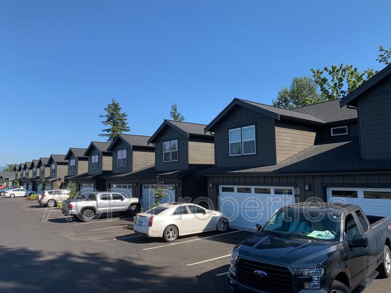 1164 Grover St Unit 6, Lynden, WA 98264 Condo for Rent in Lynden, WA