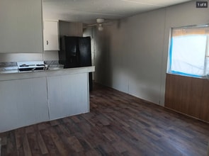Building Photo - 951 N Auburn Ave