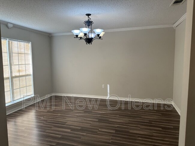 Building Photo - 1038 Sun Valley Ln