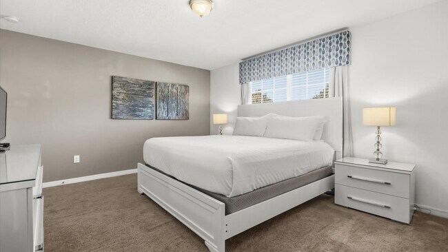 Building Photo - 8942 Cuban Palm Rd