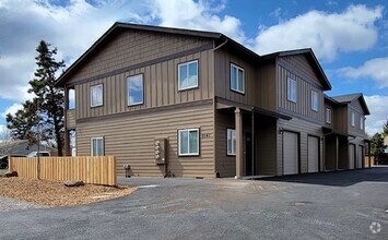Building Photo - 2174 SW 19th St