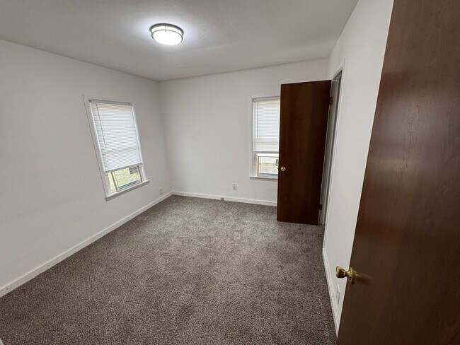 Foto del edificio - 804 College Ave