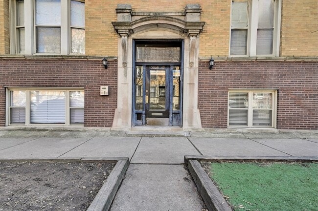 Foto del edificio - 2307 W Walton St