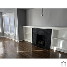 Building Photo - 6657 S Minerva Ave
