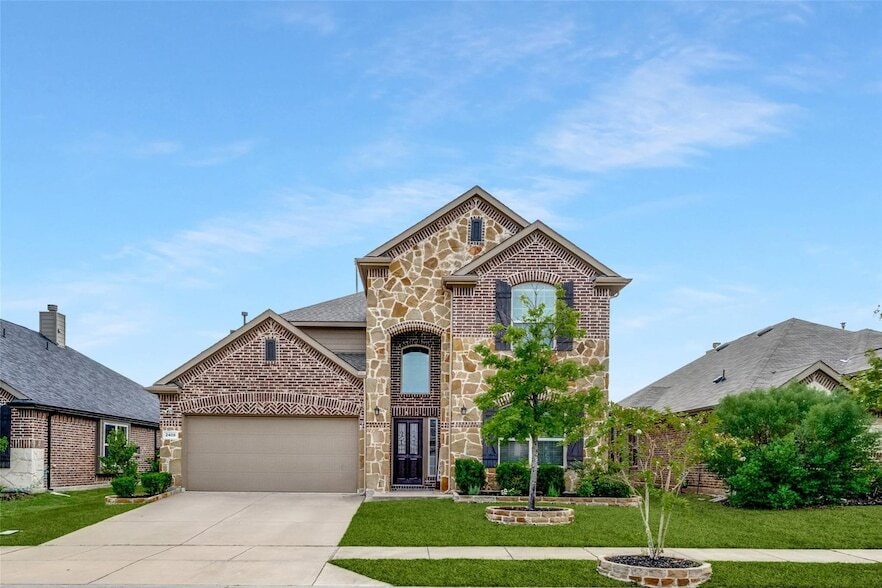 Photo - 2408 Griffith Park Dr