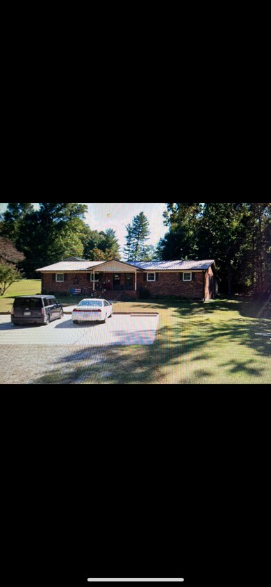 Foto principal - 154 Ward Curry Rd