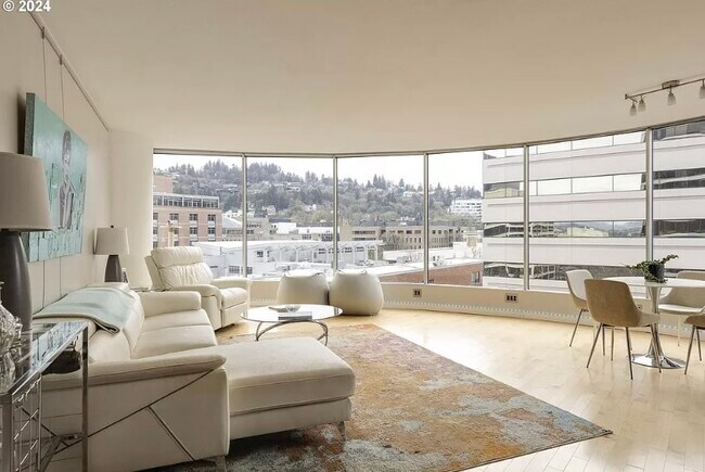 Foto del edificio - 1500 SW 5th Ave