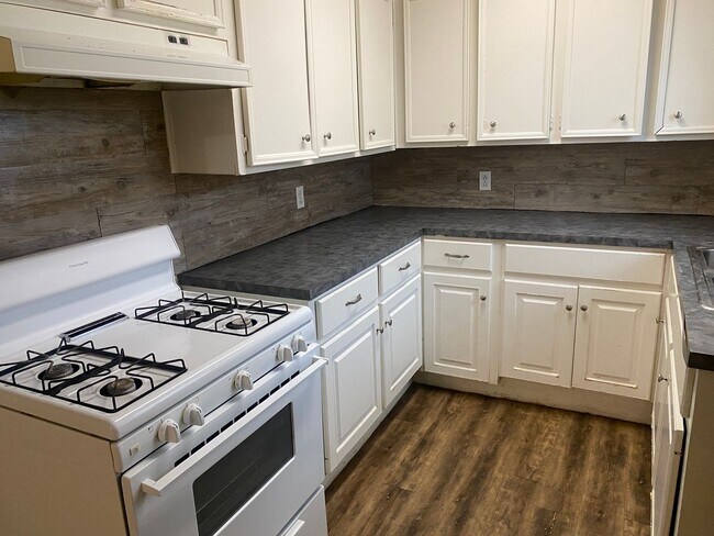 Foto del edificio - Cute 2-Bedroom Down the Street from Texas Tech!