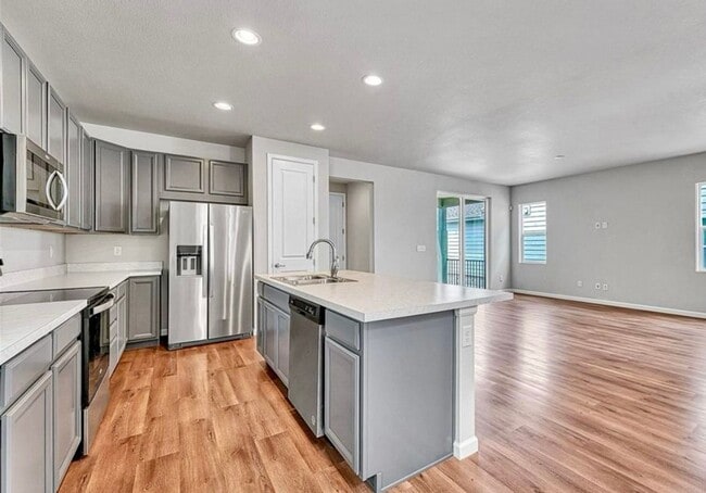Foto del edificio - 8911 Eagle River St