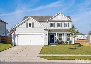 Building Photo - 2124 Fox Chapel Pl