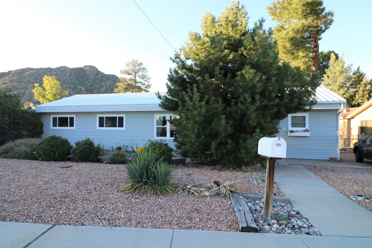 Front Exterior - 3708 Arizona Ave