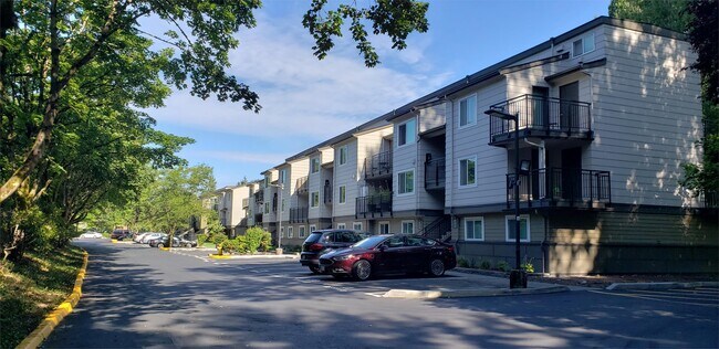 Building Photo - 15819 NE Leary Way