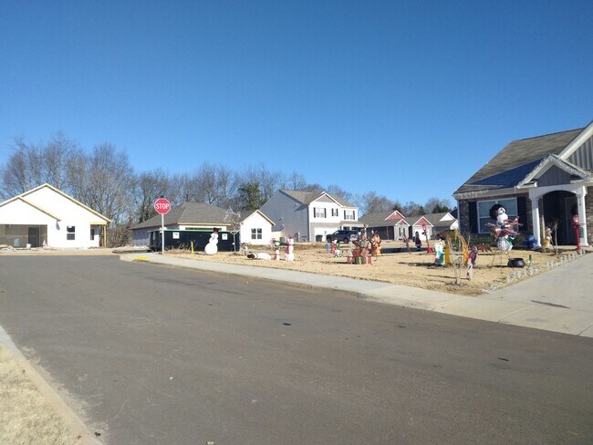 Building Photo - Single Family Home in Talbott, TN