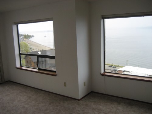 Foto del edificio - ALKI BEACH VIEW 4PLEX - 2 bedrooms