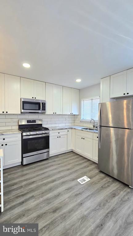 Building Photo - 1517 Gregg St