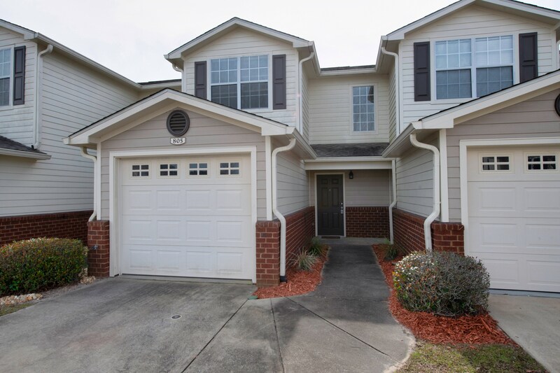 805 Majestic Dr, Crestview, FL 32536 Townhome Rentals in Crestview FL