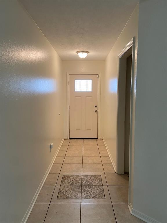 Building Photo - 11007 Kentington Oak Dr