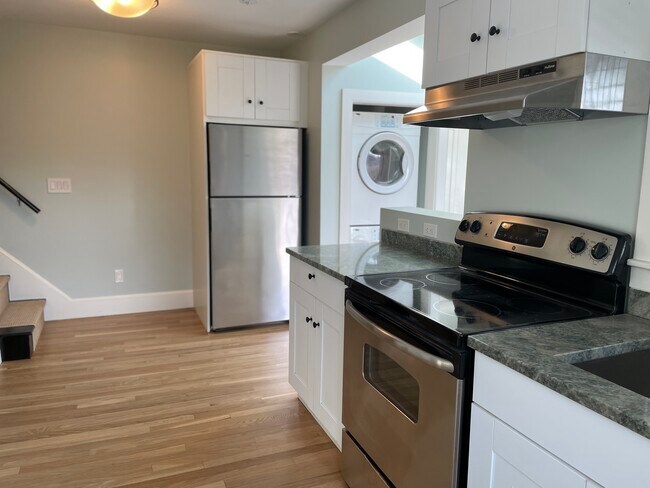 Foto del edificio - 102 3rd Beach Rd