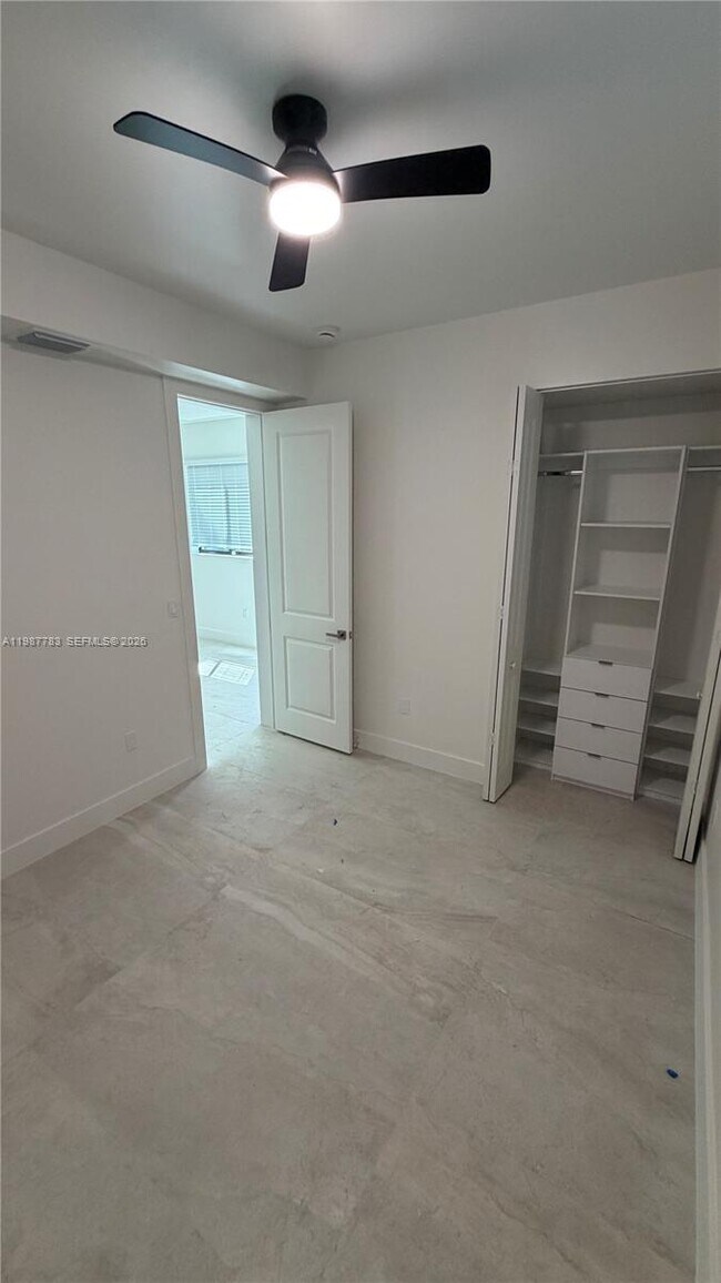 Foto del edificio - 102 SW 102nd Pl