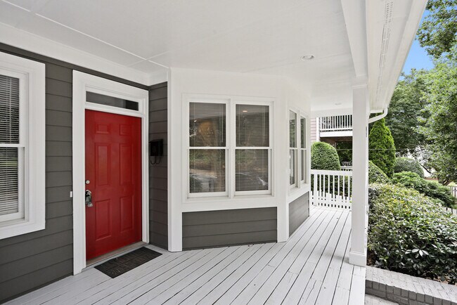 Foto del edificio - 90 Richardson St SE