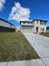 Building Photo - 28938 Yulee Mill Dr
