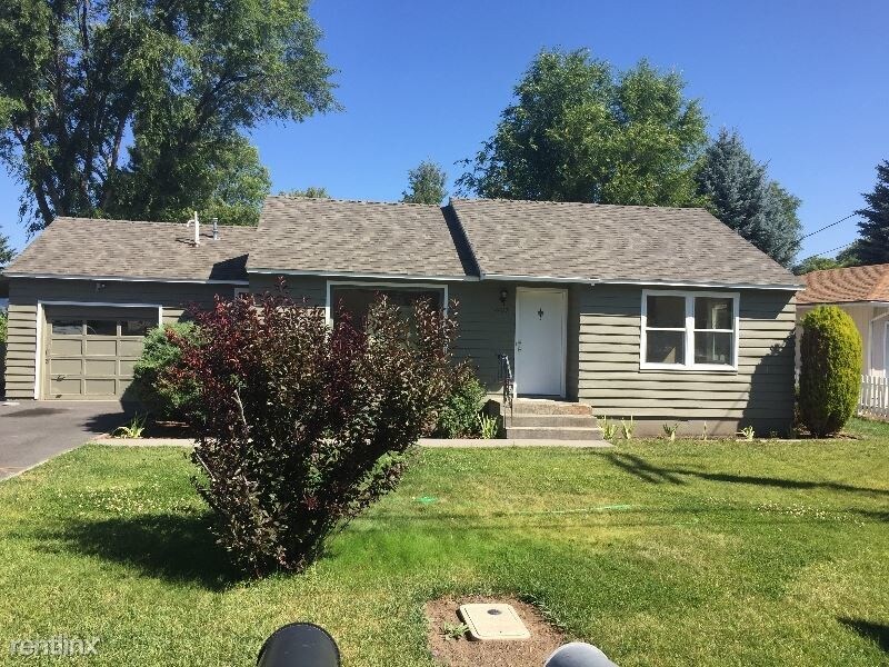 Primary Photo - 3 br, 1 bath House - 4407 Clinton Ave